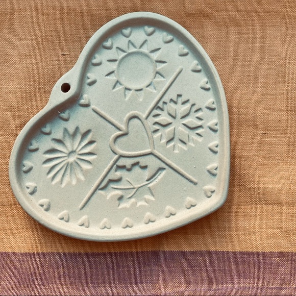 PAMPERED CHEF Clay Cookie Mold 1997 Seasons of the Heart Grandmillenial - Picture 5 of 5